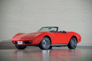 Chevrolet Corvette Convertible 1975 года